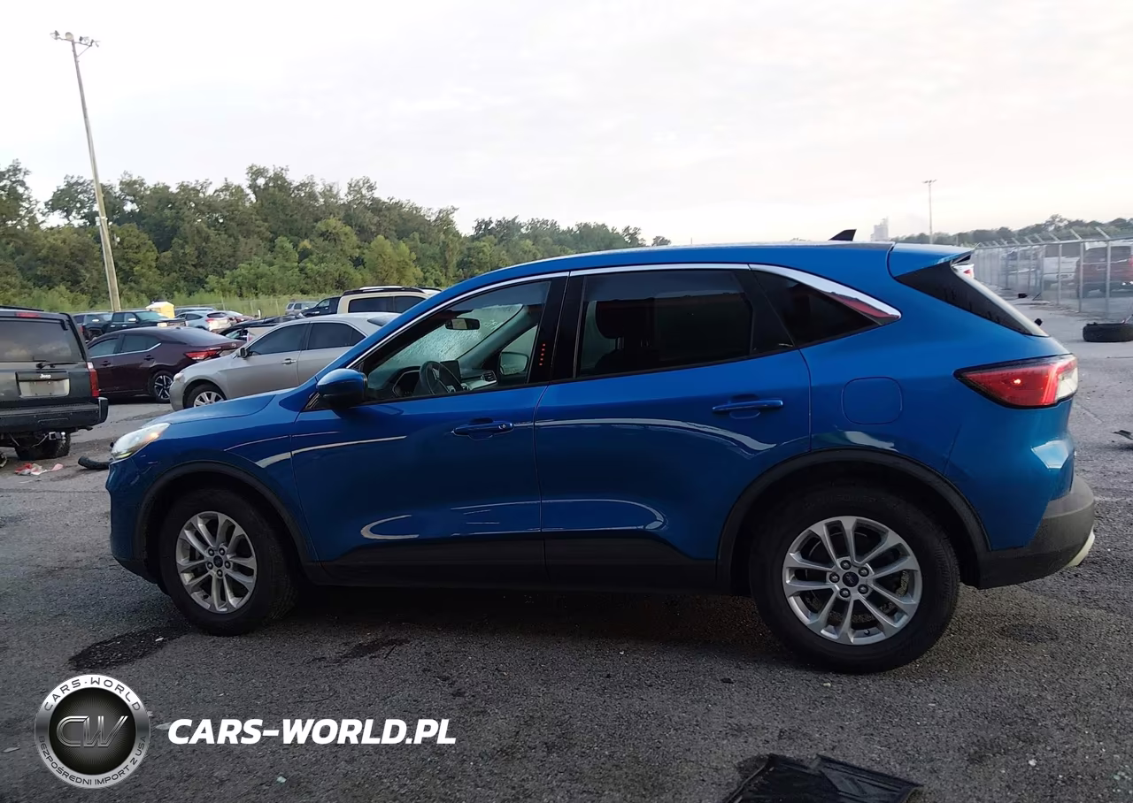 2020 Ford Escape Se VIN:1FMCU0G66LUA93613 - 14