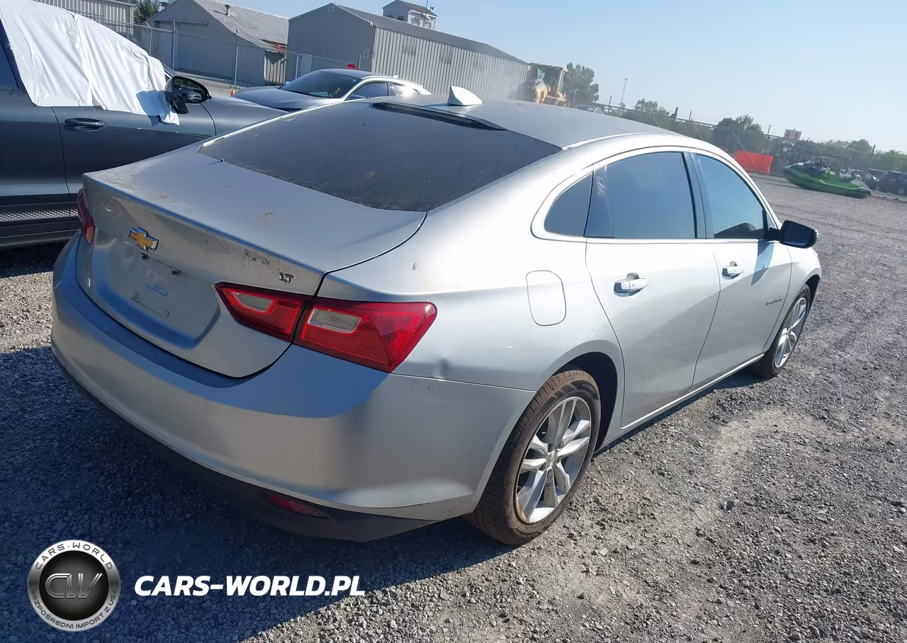 2018 Chevrolet Malibu Lt VIN:1G1ZD5ST8JF265014 - 4