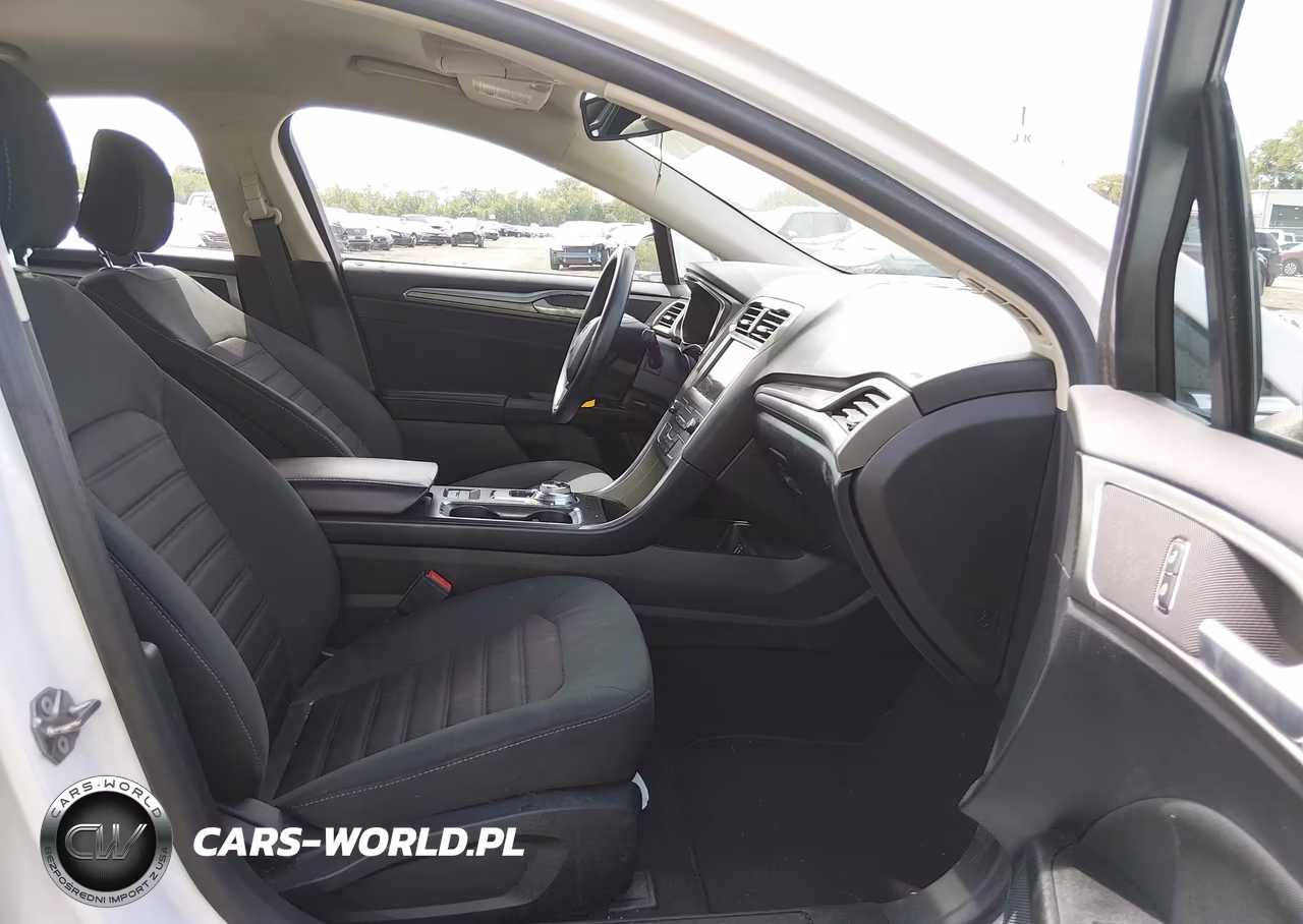 2020 Ford Fusion Se VIN:3FA6P0HD4LR146831 - 5
