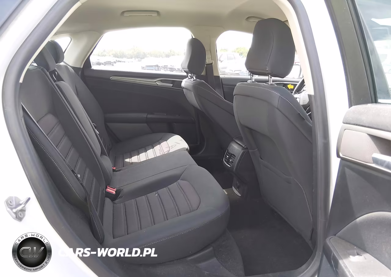2020 Ford Fusion Se VIN:3FA6P0HD4LR146831 - 8
