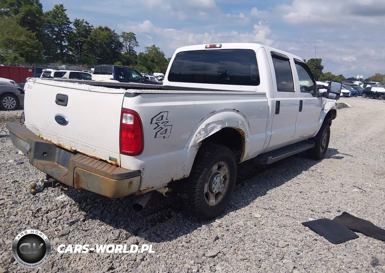 2011 Ford F-250 Xlt VIN:1FT7W2B6XBEA10969 - 4
