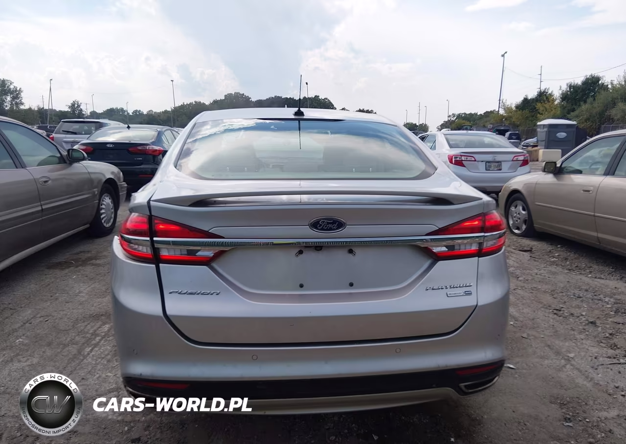 2017 Ford Fusion Platinum VIN:3FA6P0D97HR310663 - 16