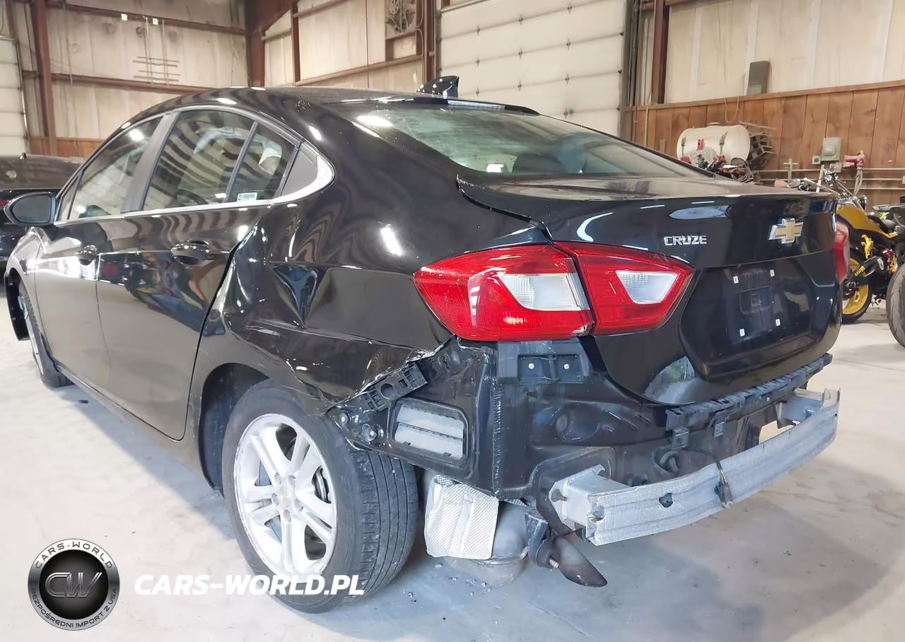 2018 Chevrolet Cruze Lt Auto VIN:1G1BE5SM8J7206966 - 18