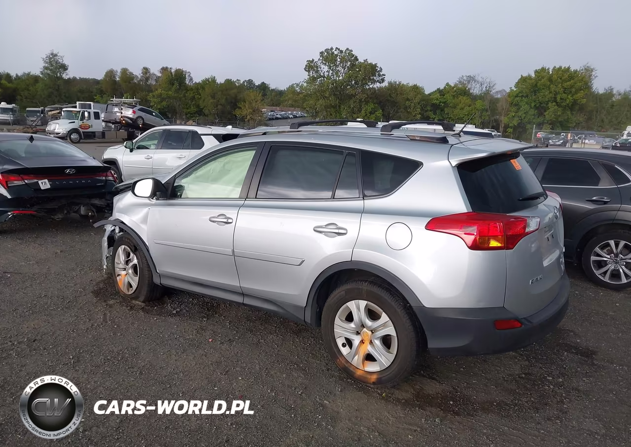 2015 Toyota Rav4 Le VIN:JTMZFREV4FD054272 - 3