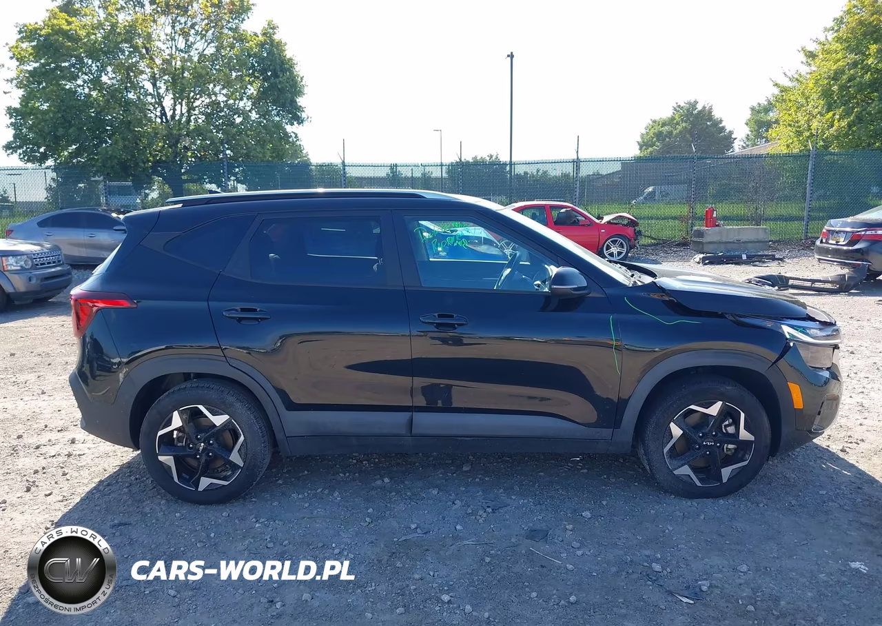 2025 Kia Seltos S VIN:KNDEUCAA6S7805076 - 12