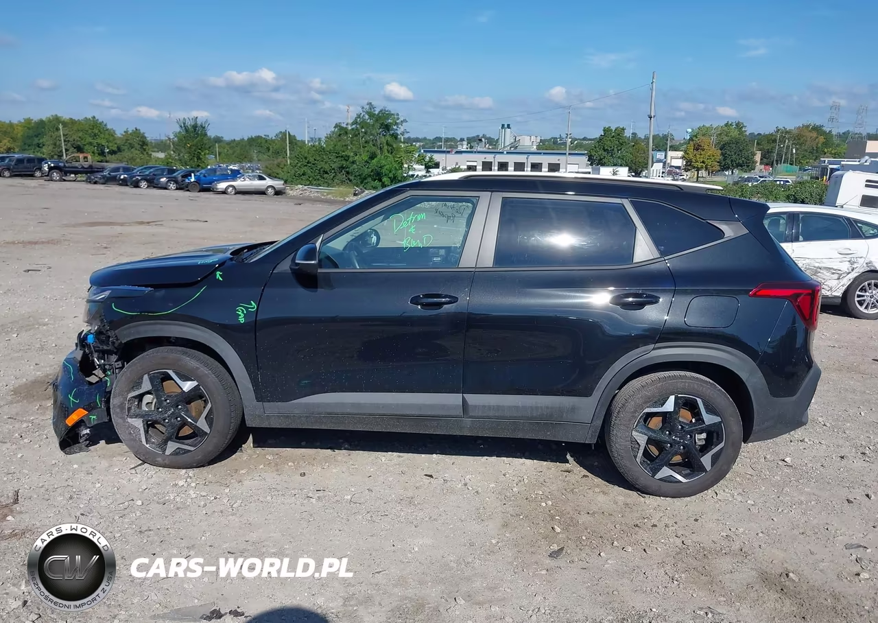 2025 Kia Seltos S VIN:KNDEUCAA6S7805076 - 13