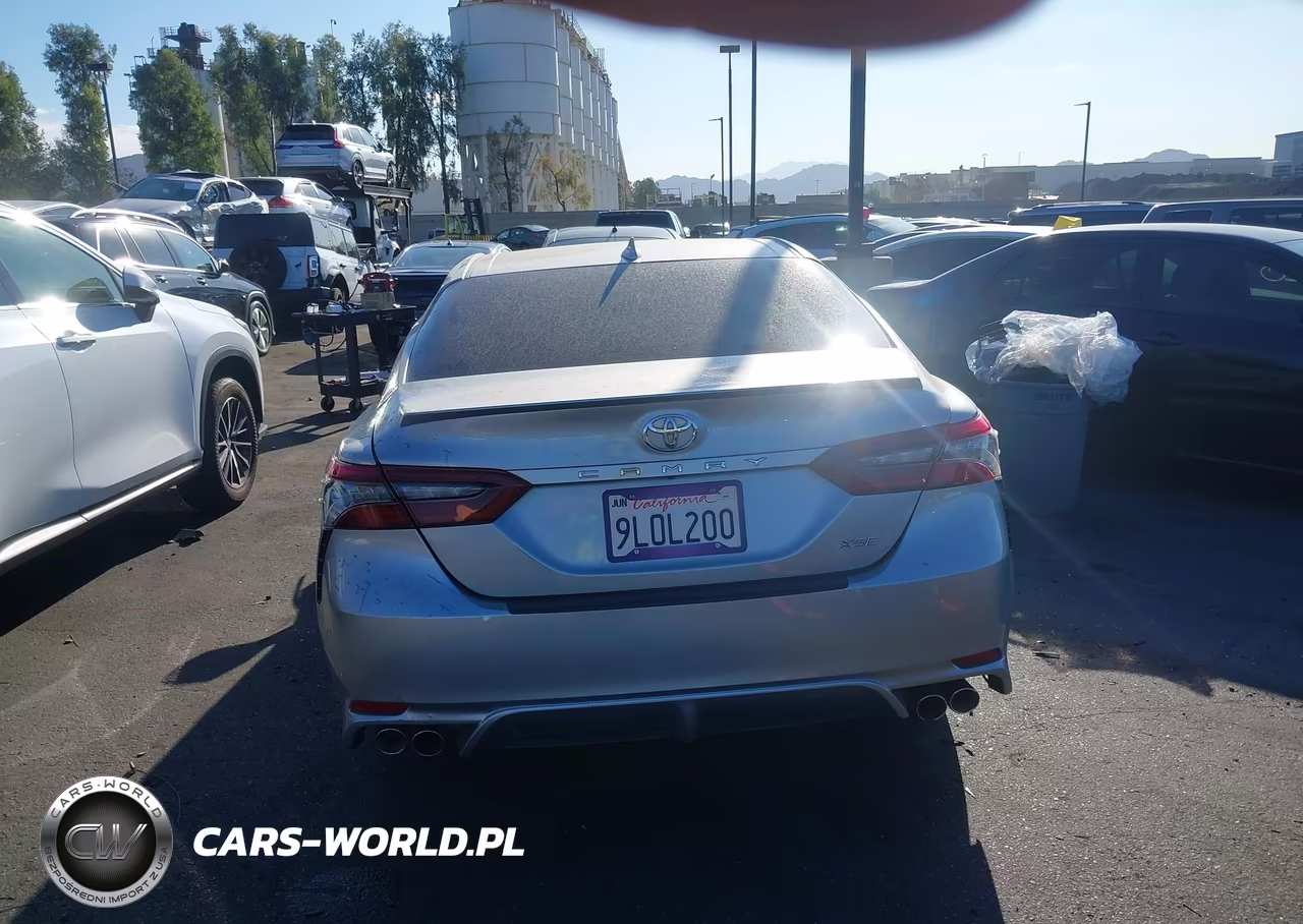 2021 Toyota Camry Xse VIN:4T1K61AK0MU584536 - 17
