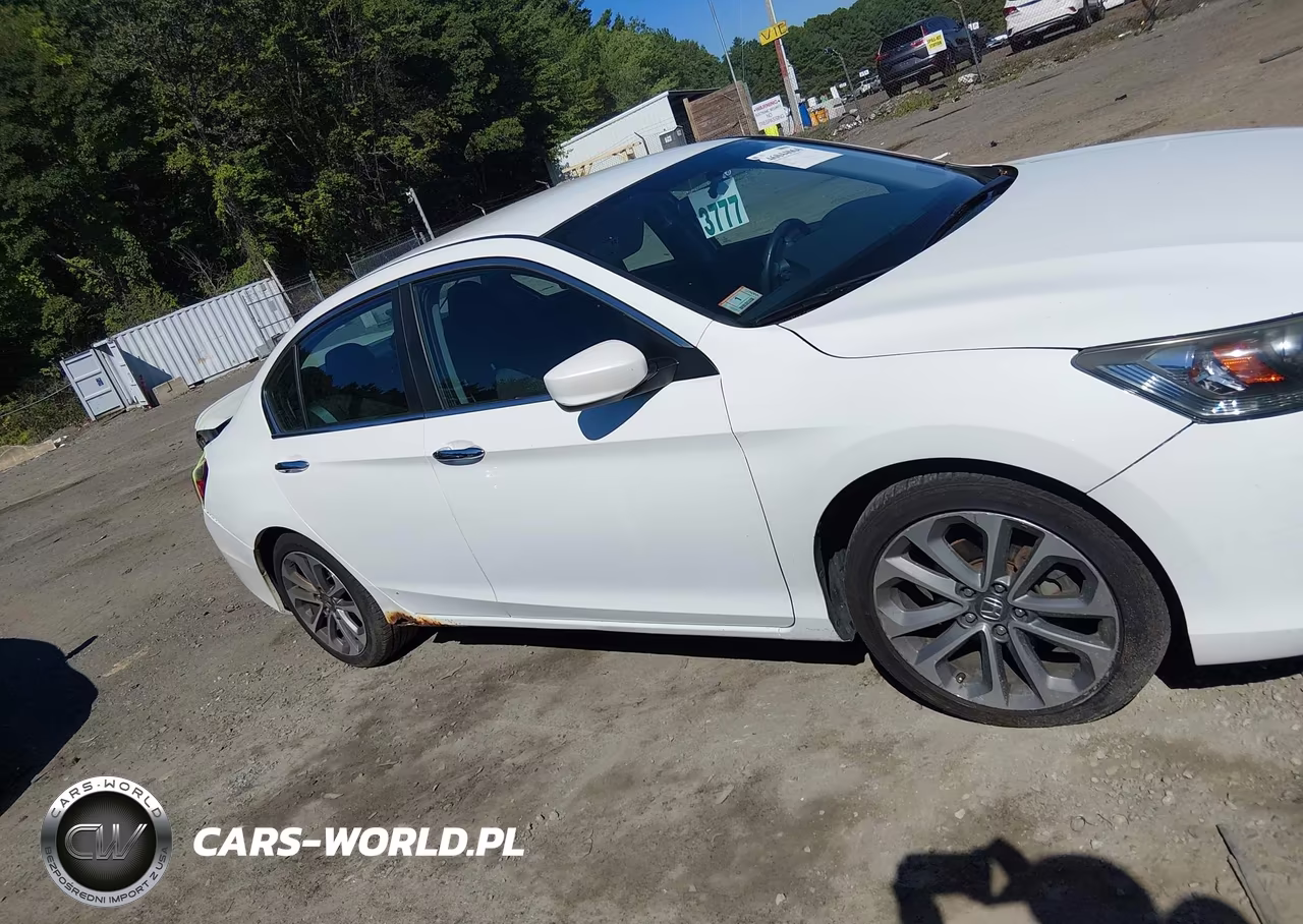 2014 Honda Accord Sport VIN:1HGCR2F53EA027634 - 13