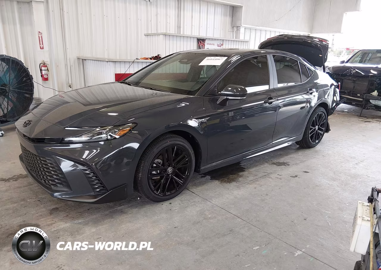 2025 Toyota Camry Se VIN:4T1DAACK9SU630611 - 2