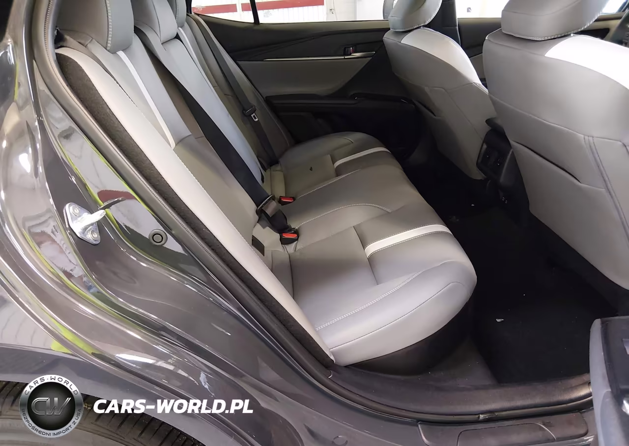 2025 Toyota Camry Se VIN:4T1DAACK9SU630611 - 8