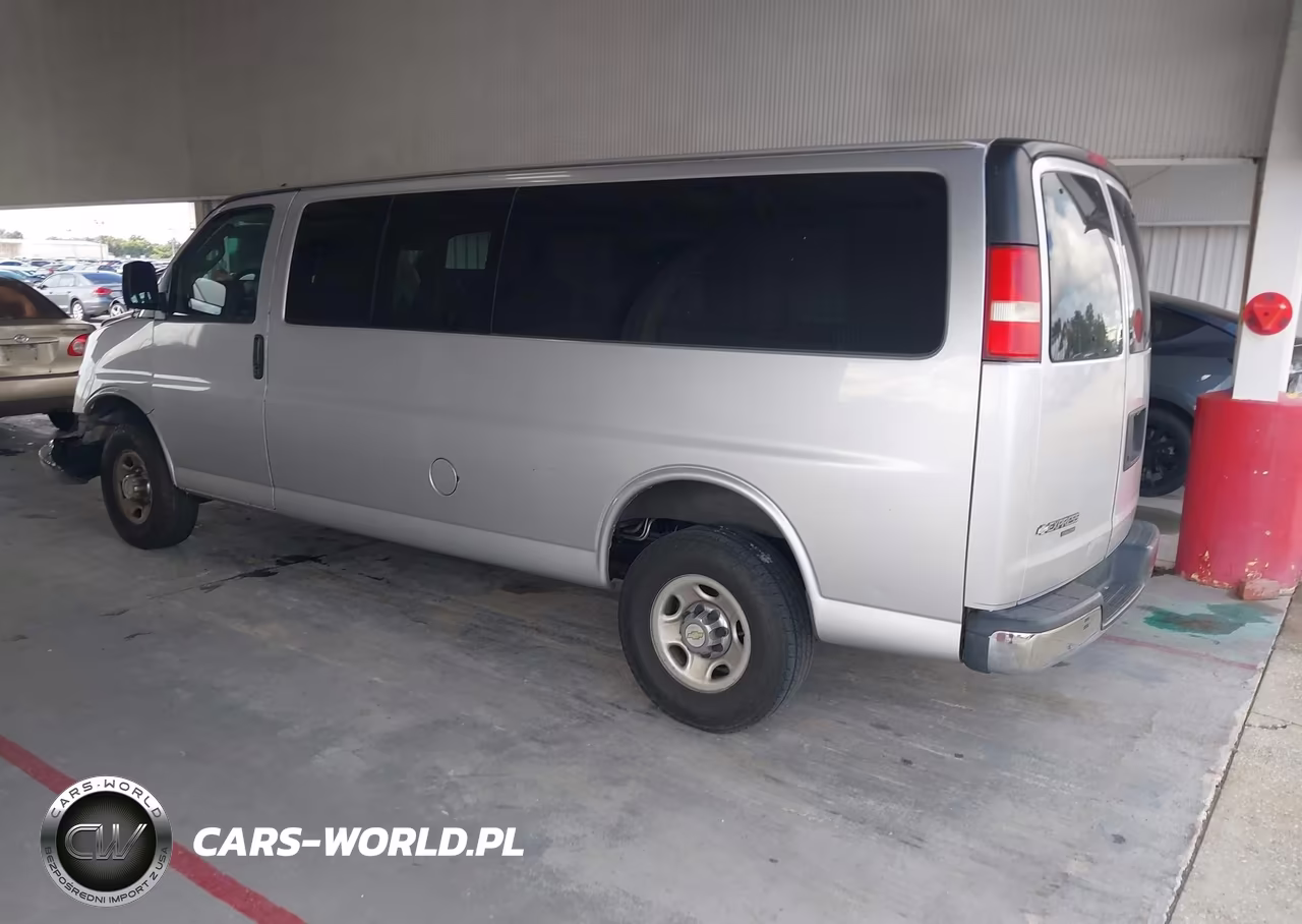 2016 Chevrolet Express 3500 Lt VIN:1GAZGPFG2G1221385 - 3