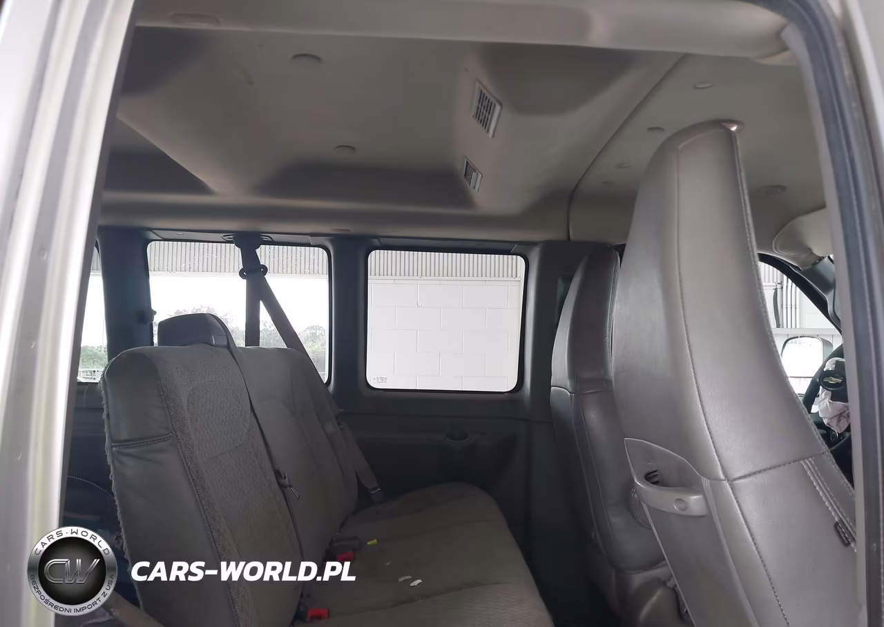 2016 Chevrolet Express 3500 Lt VIN:1GAZGPFG2G1221385 - 8