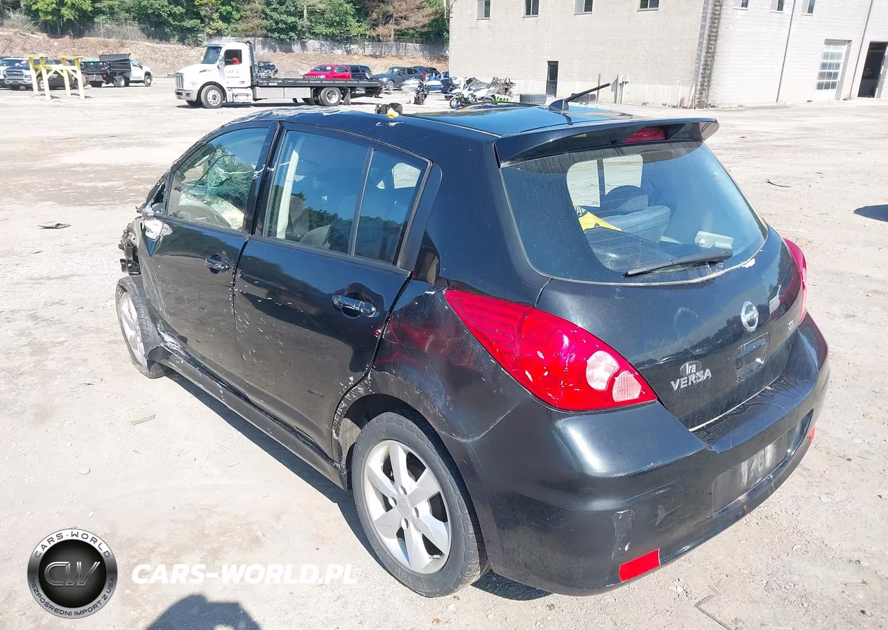 2010 Nissan Versa 1.8Sl VIN:3N1BC1CP2AL439612 - 3