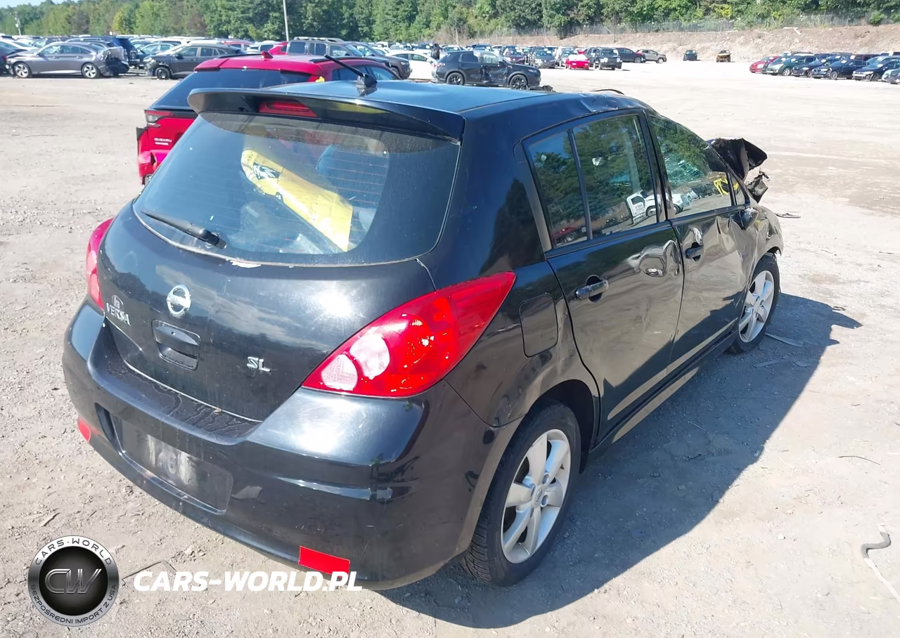 2010 Nissan Versa 1.8Sl VIN:3N1BC1CP2AL439612 - 4