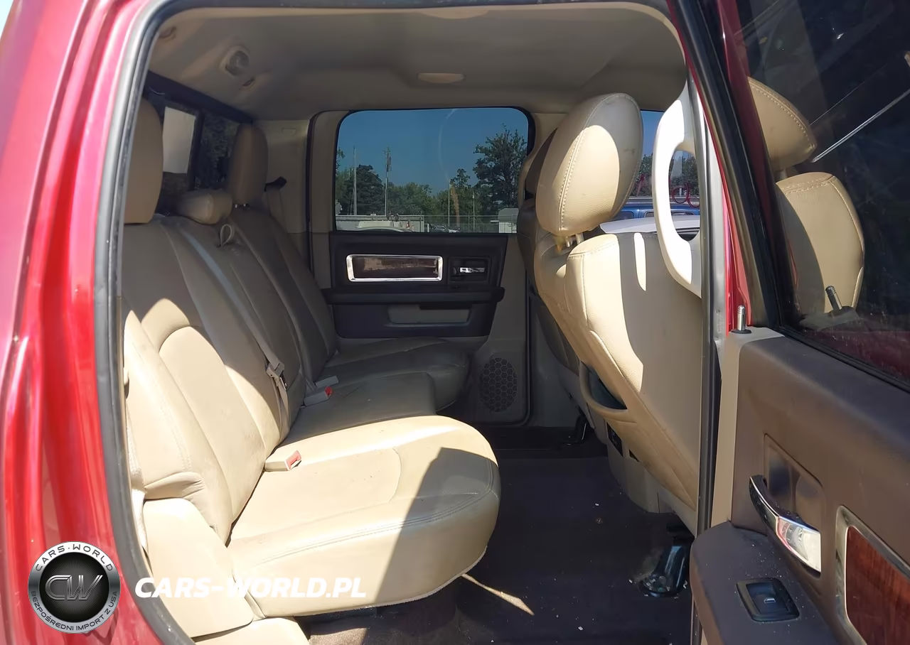 2011 Ram Ram 2500 Laramie VIN:3D7TT2CT4BG590018 - 8