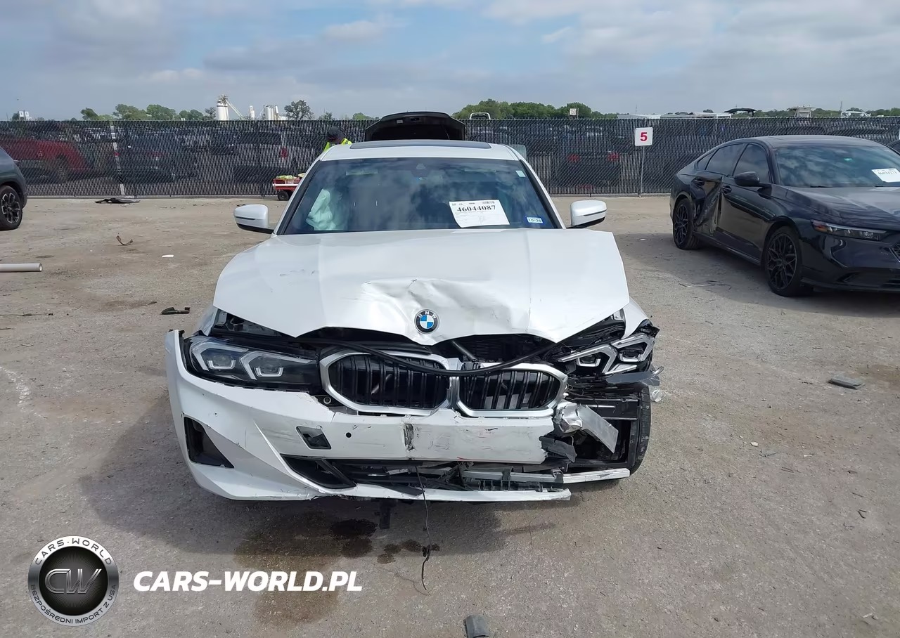 2024 BMW 330I VIN:3MW69FF00R8E04829 - 12