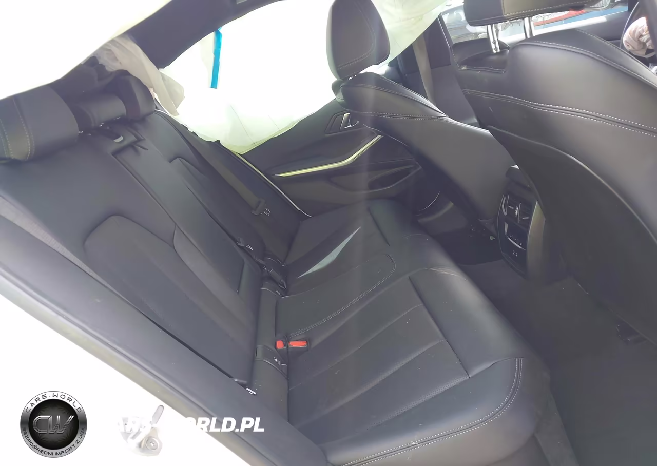 2024 BMW 330I VIN:3MW69FF00R8E04829 - 8