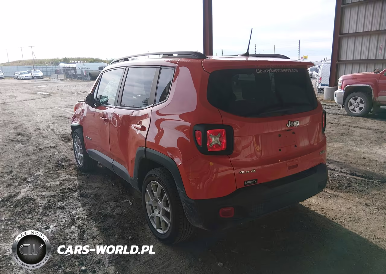 2021 Jeep Renegade Latitude 4X4 VIN:ZACNJDBB3MPN25611 - 3