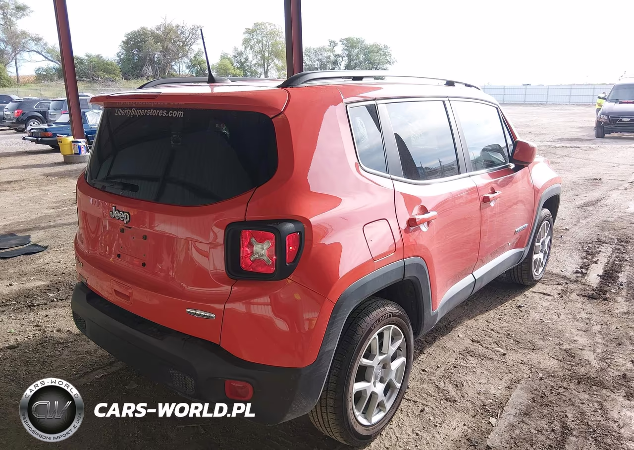 2021 Jeep Renegade Latitude 4X4 VIN:ZACNJDBB3MPN25611 - 4