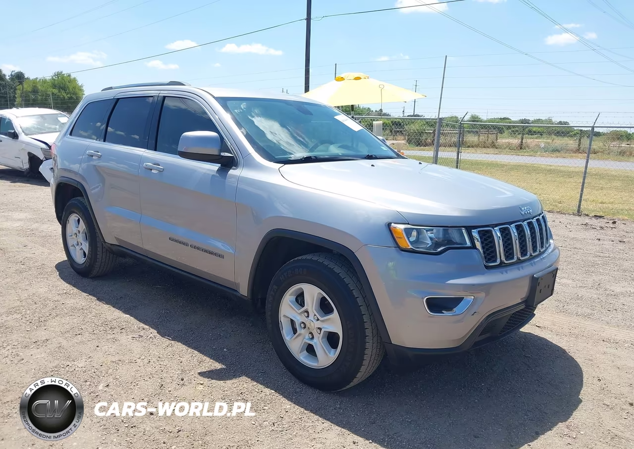 2017 Jeep Grand Cherokee Laredo 4X2 – zdjęcie 1 z 16