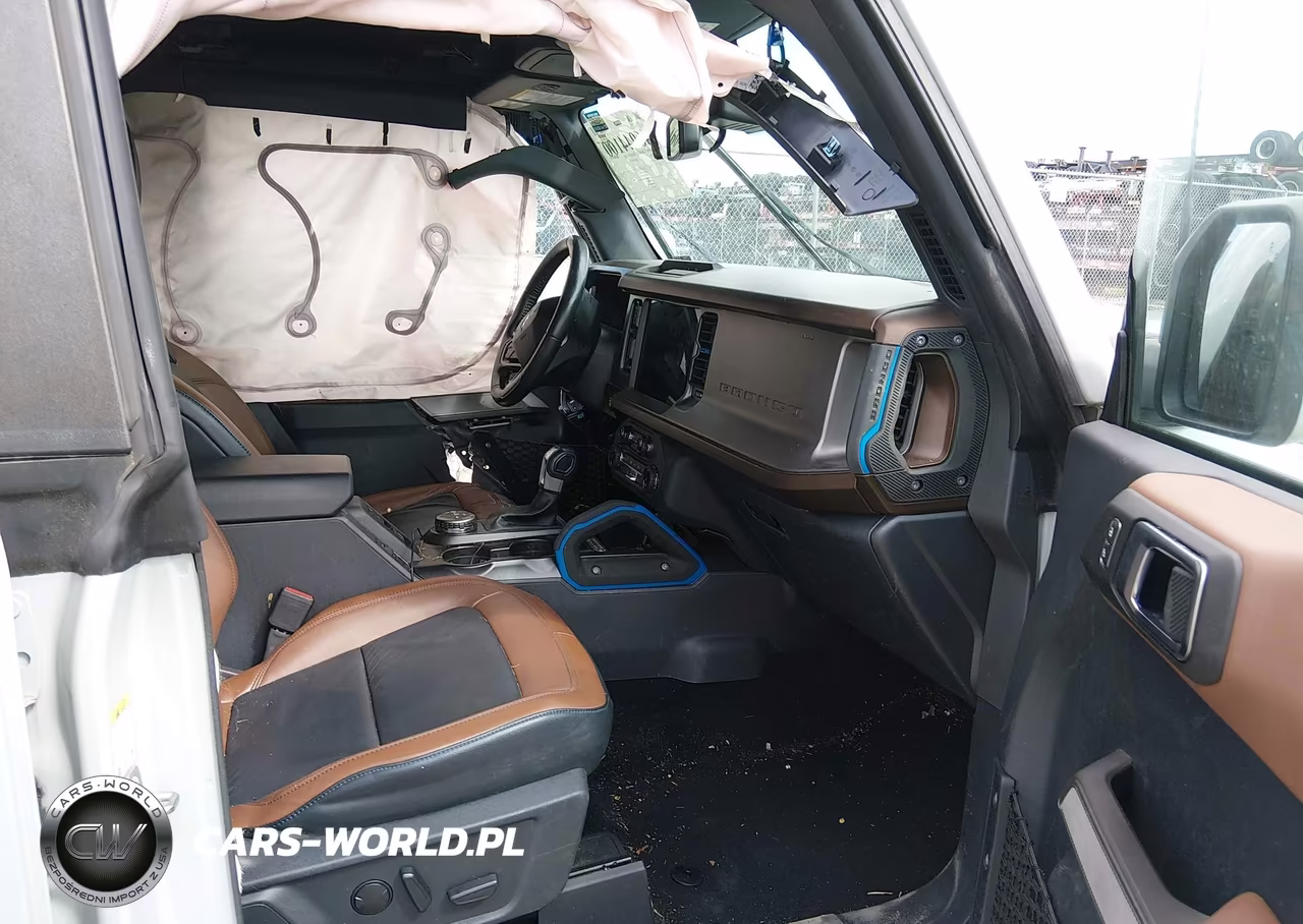 2022 Ford Bronco Outer Banks VIN:1FMDE5BH6NLB21023 - 5