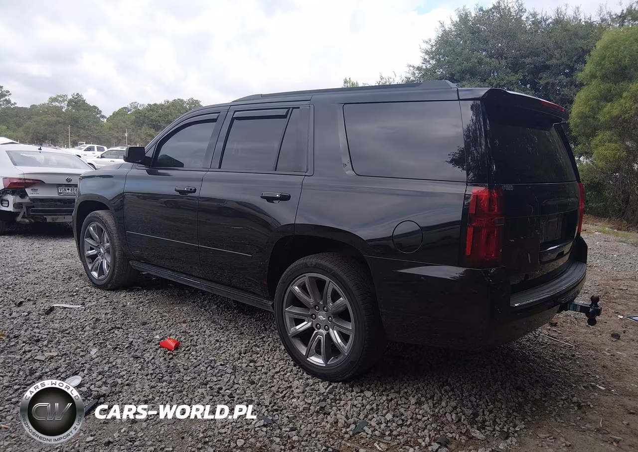 2015 Chevrolet Tahoe Ltz VIN:1GNSKCKC5FR136423 - 3