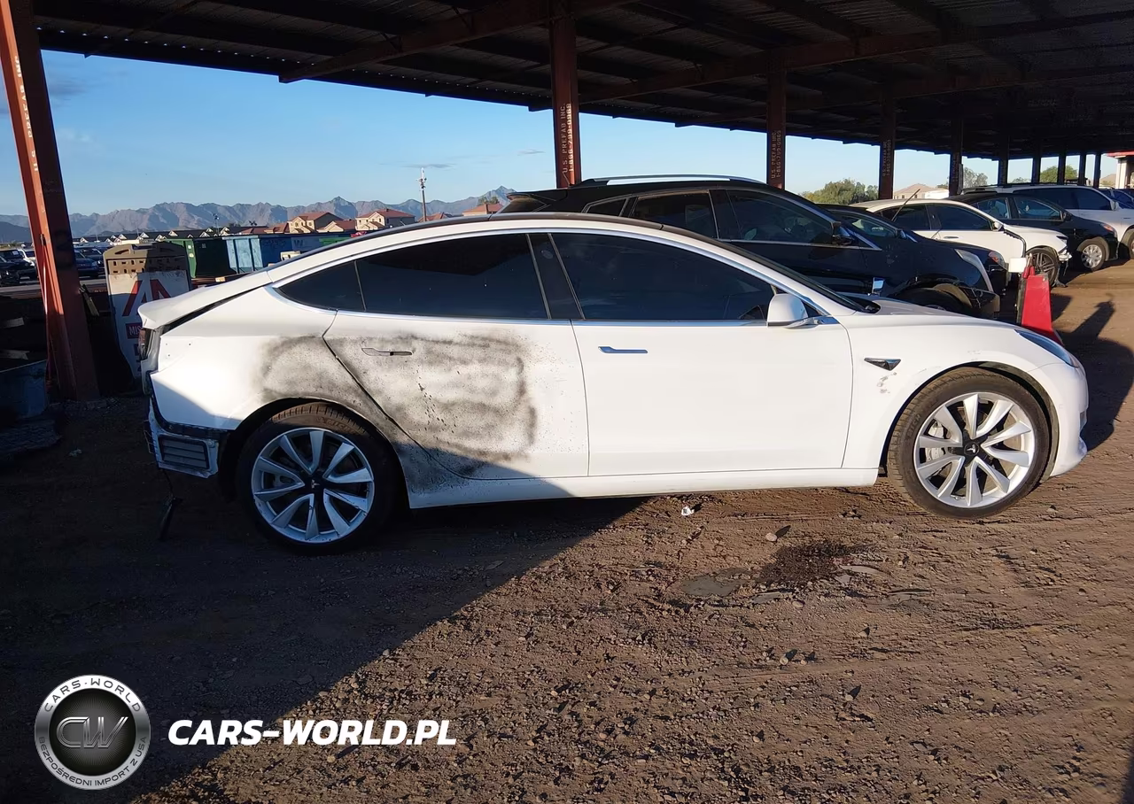 2018 Tesla Model 3 Long Range-Mid Range VIN:5YJ3E1EA2JF062377 - 12