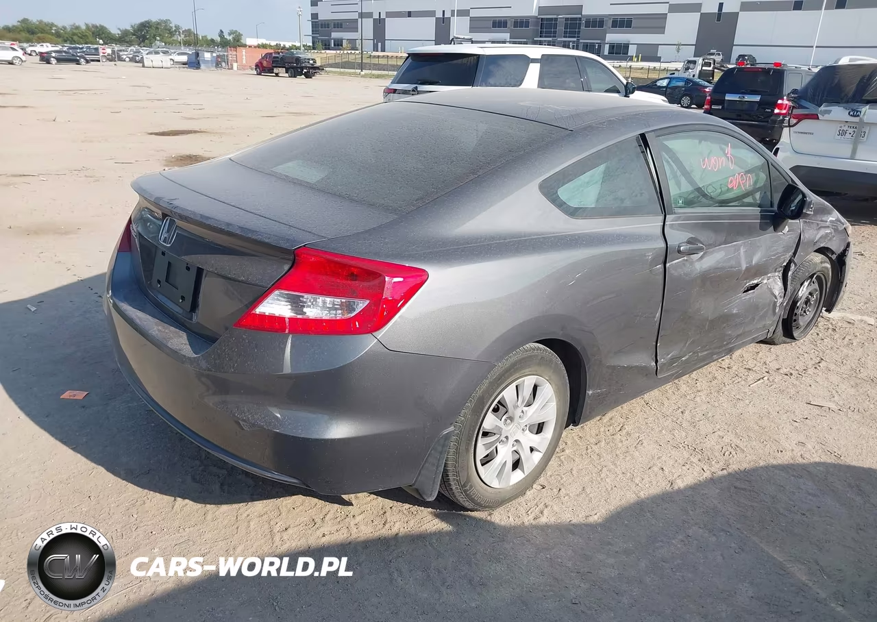 2012 Honda Civic Lx VIN:2HGFG3B59CH562044 - 4