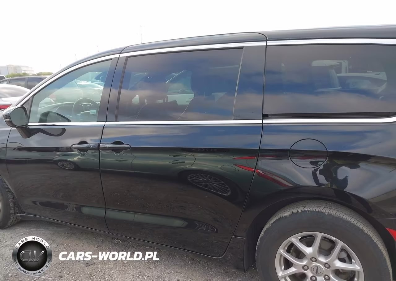 2025 Chrysler Pacifica Select VIN:2C4RC1BG5SR554772 - 14