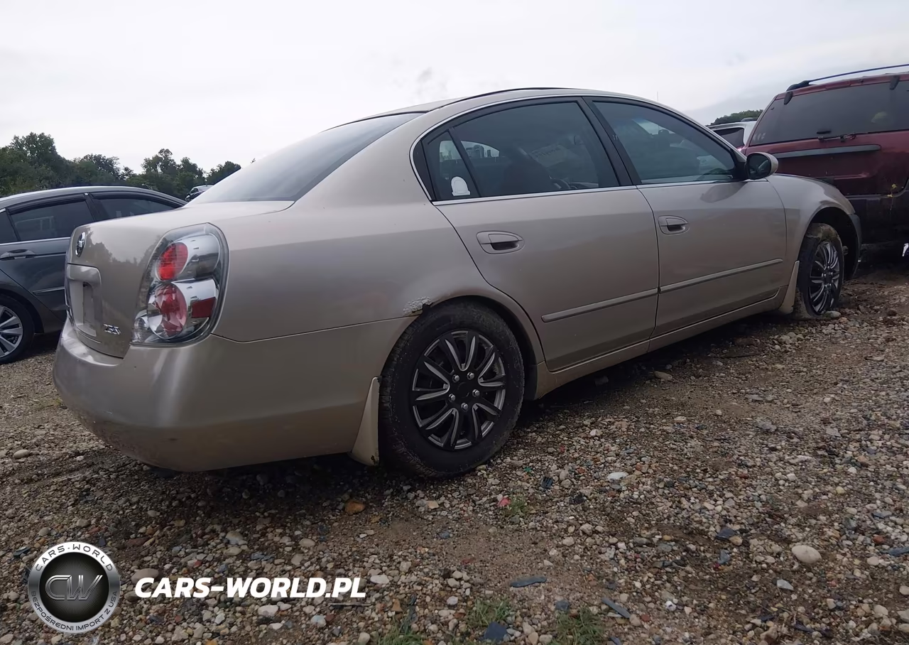 2005 Nissan Altima 2.5 S VIN:1N4AL11D75N477222 - 4