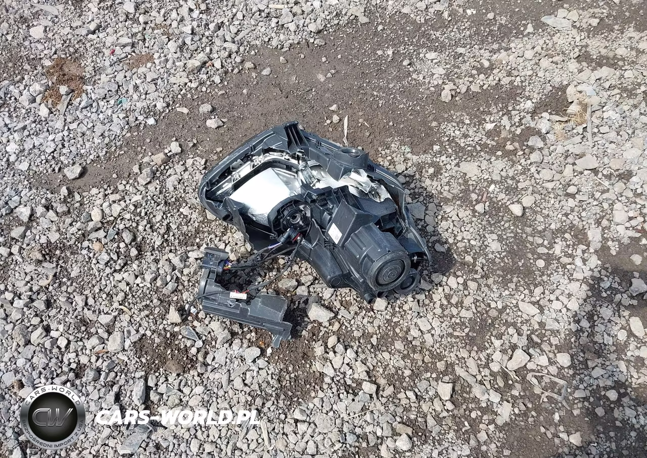 2019 Ford Ecosport Titanium VIN:MAJ6S3KL1KC285831 - 12