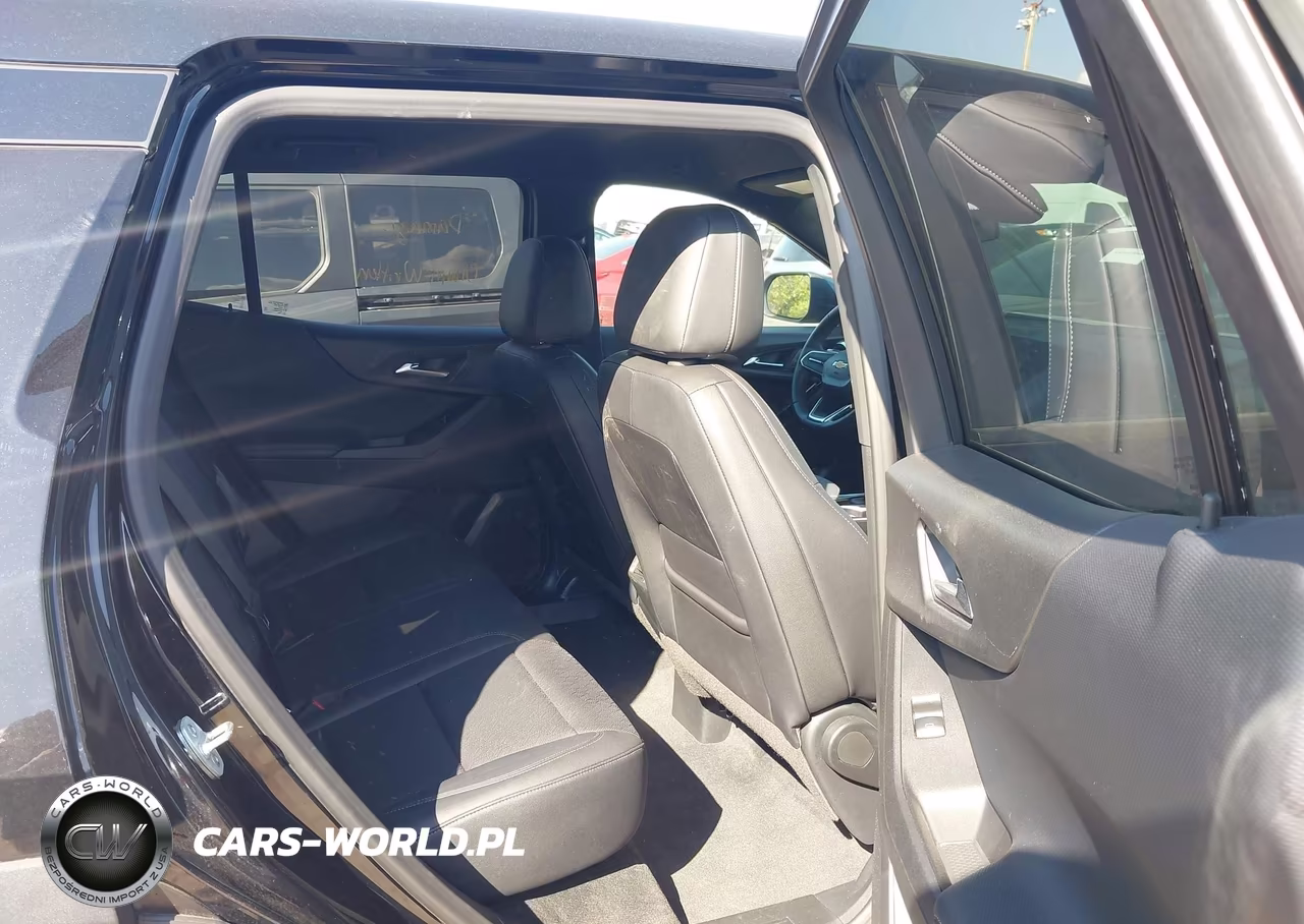 2026 Chevrolet Equinox Awd Lt VIN:3GNAXPEG0TL215715 - 8