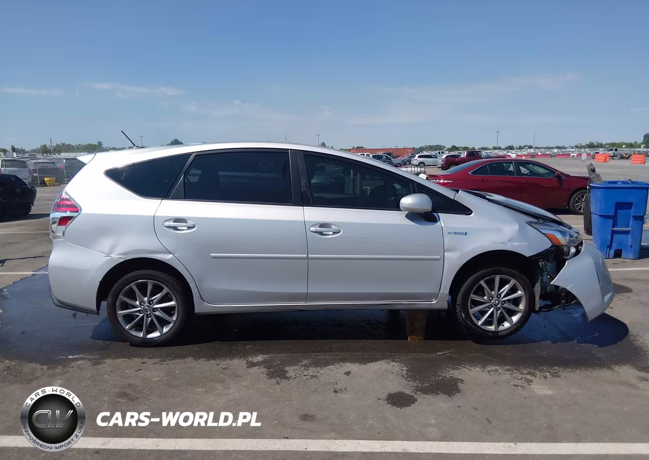 2015 Toyota Prius V Five VIN:JTDZN3EU4FJ038002 - 13