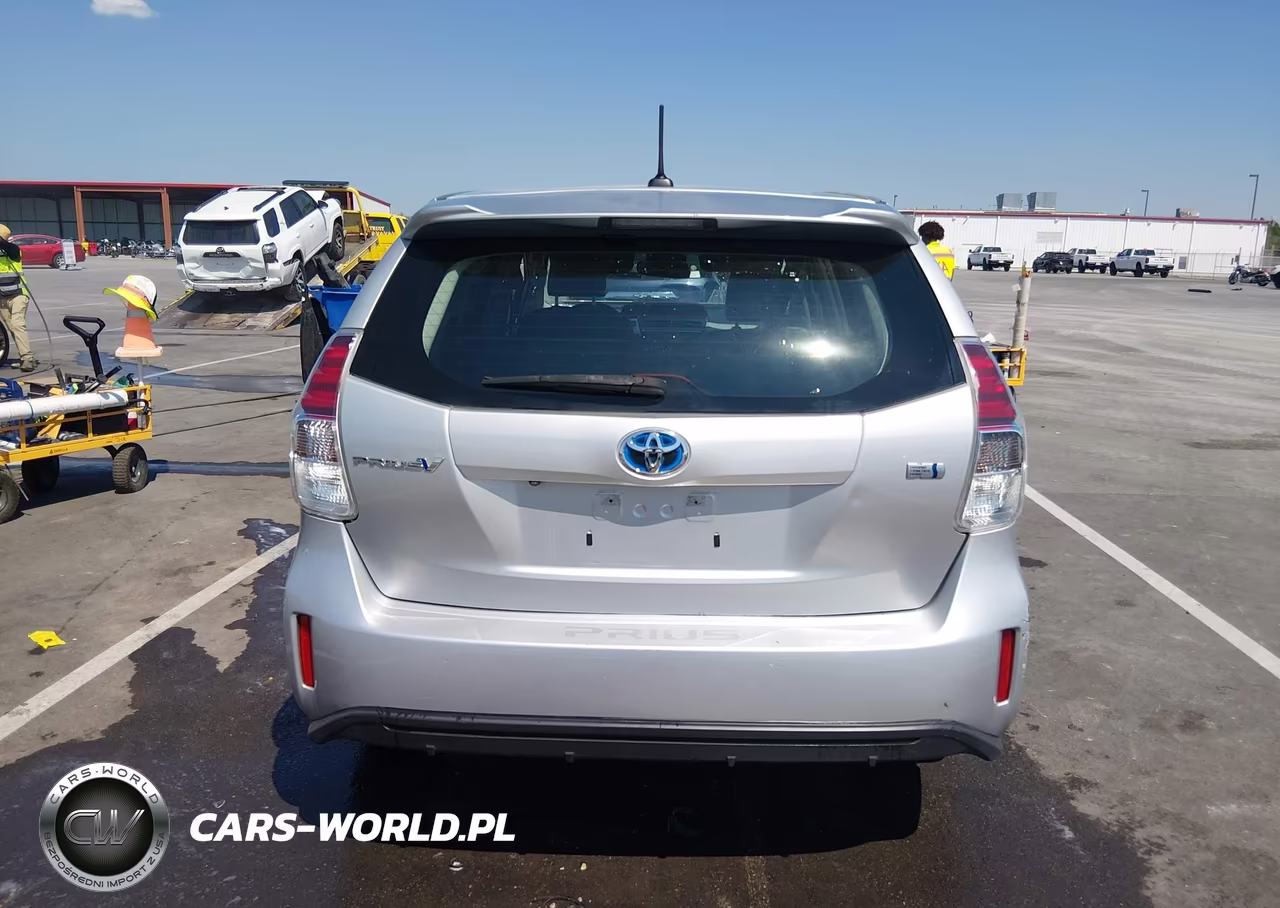 2015 Toyota Prius V Five VIN:JTDZN3EU4FJ038002 - 16