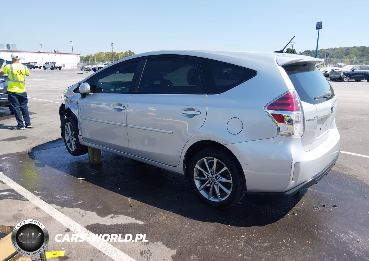 2015 Toyota Prius V Five VIN:JTDZN3EU4FJ038002 - 3