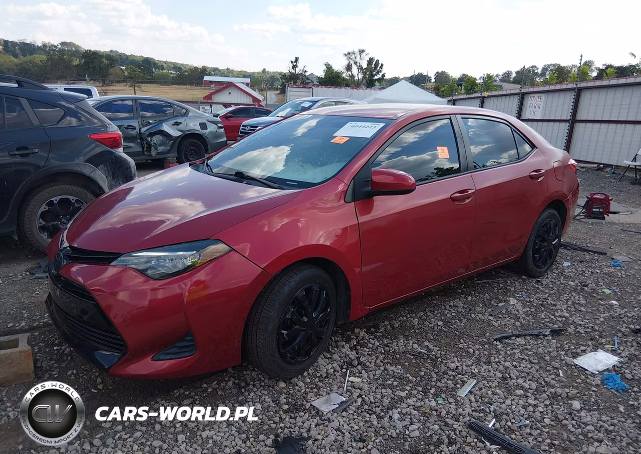 2019 Toyota Corolla Le VIN:2T1BURHE7KC220956 - 2