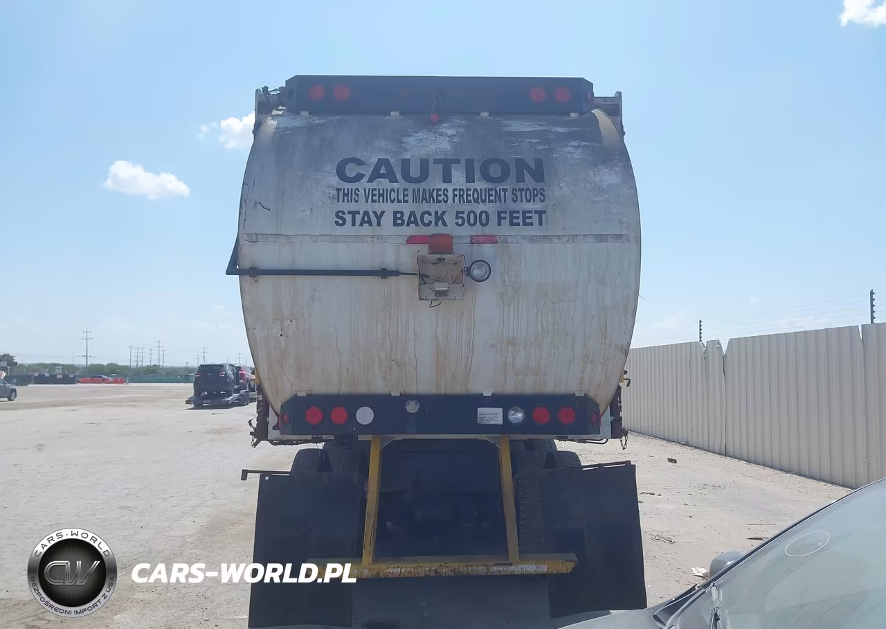 2014 Freightliner 108Sd VIN:1FVHG5CY3EHFZ2331 - 15