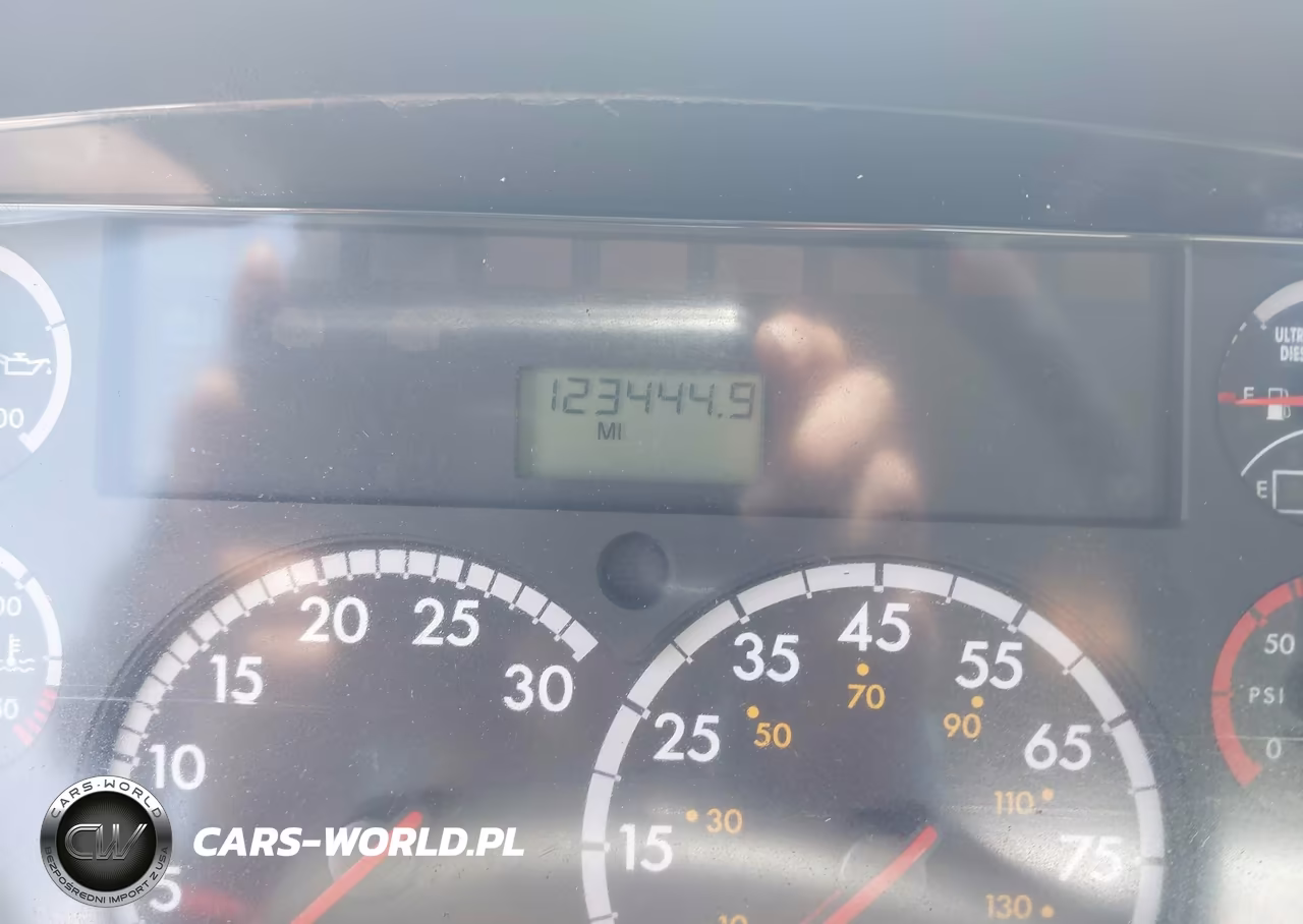 2014 Freightliner 108Sd VIN:1FVHG5CY3EHFZ2331 - 5