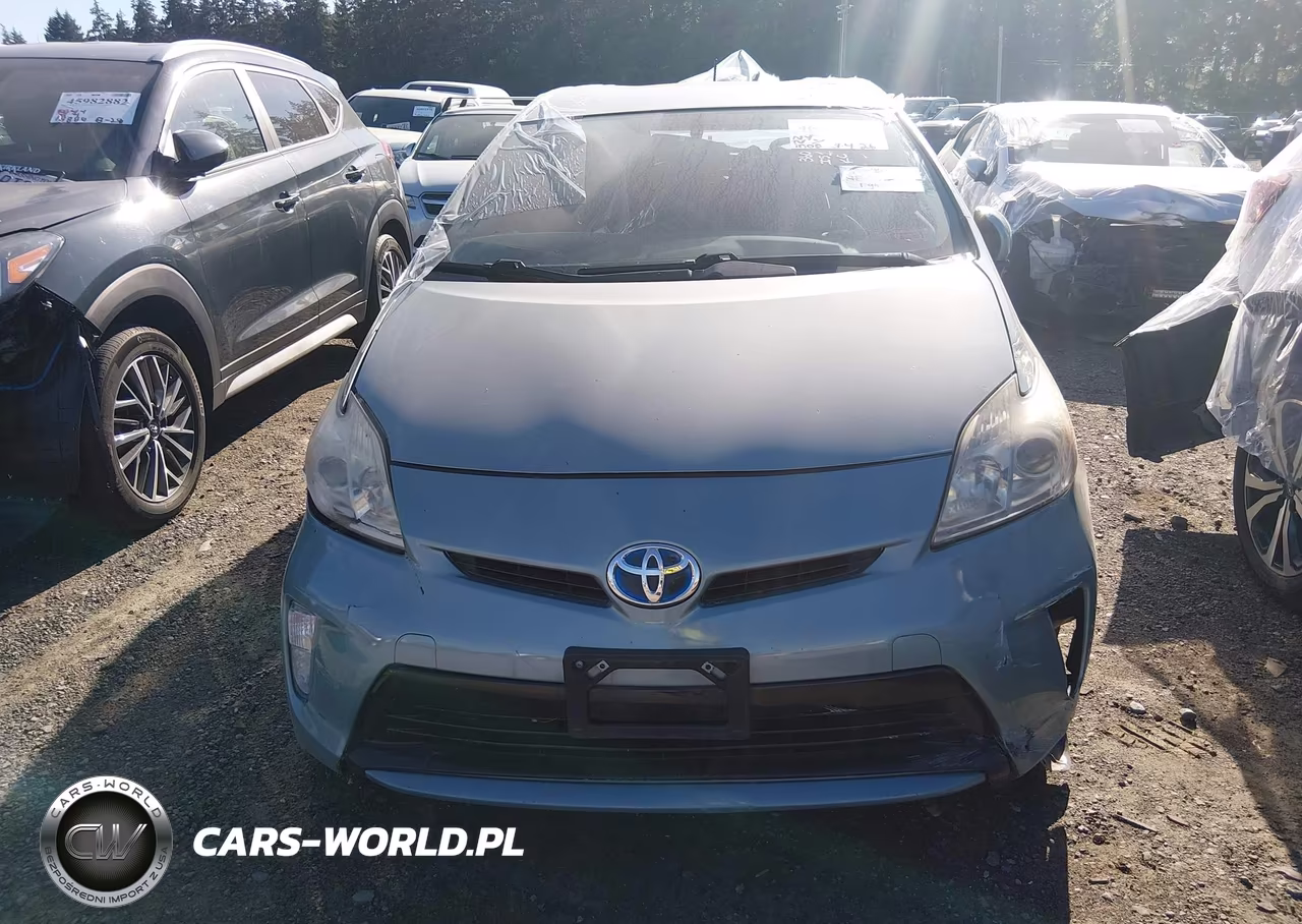 2015 Toyota Prius Five-Four-Persona Series Special Edition-Three-Two VIN:JTDKN3DU8F1872535 - 13