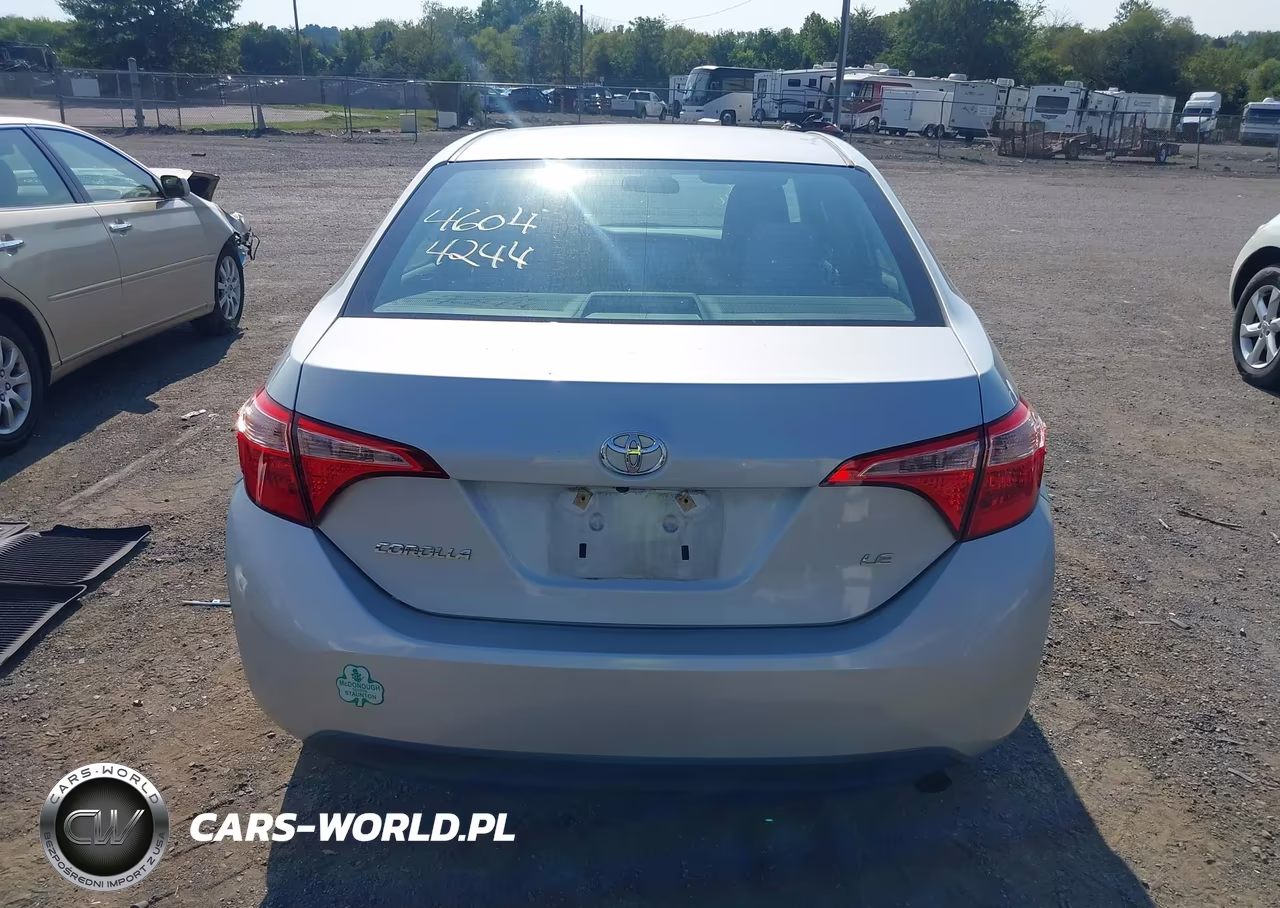 2017 Toyota Corolla Le VIN:2T1BURHE9HC963613 - 17