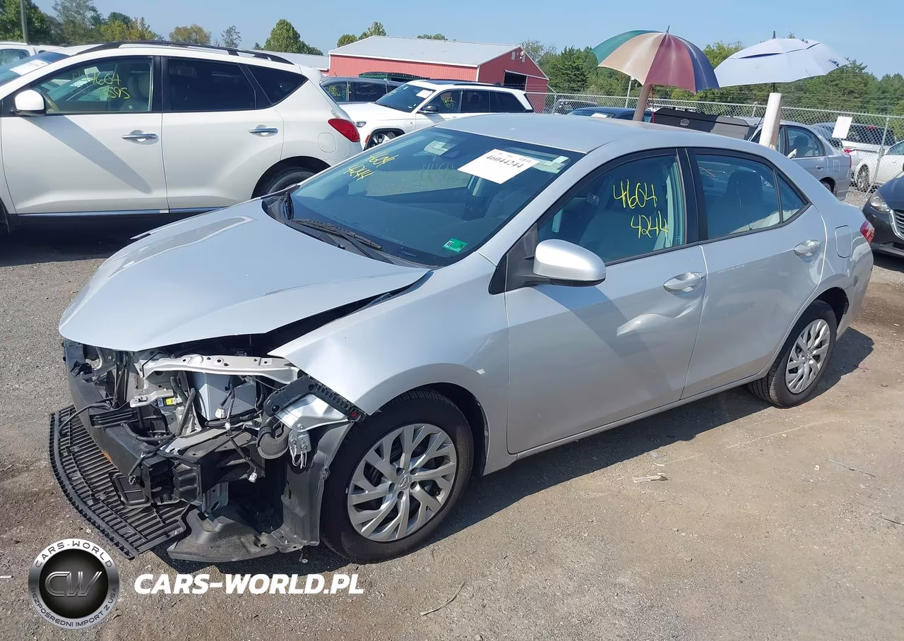 2017 Toyota Corolla Le VIN:2T1BURHE9HC963613 - 2