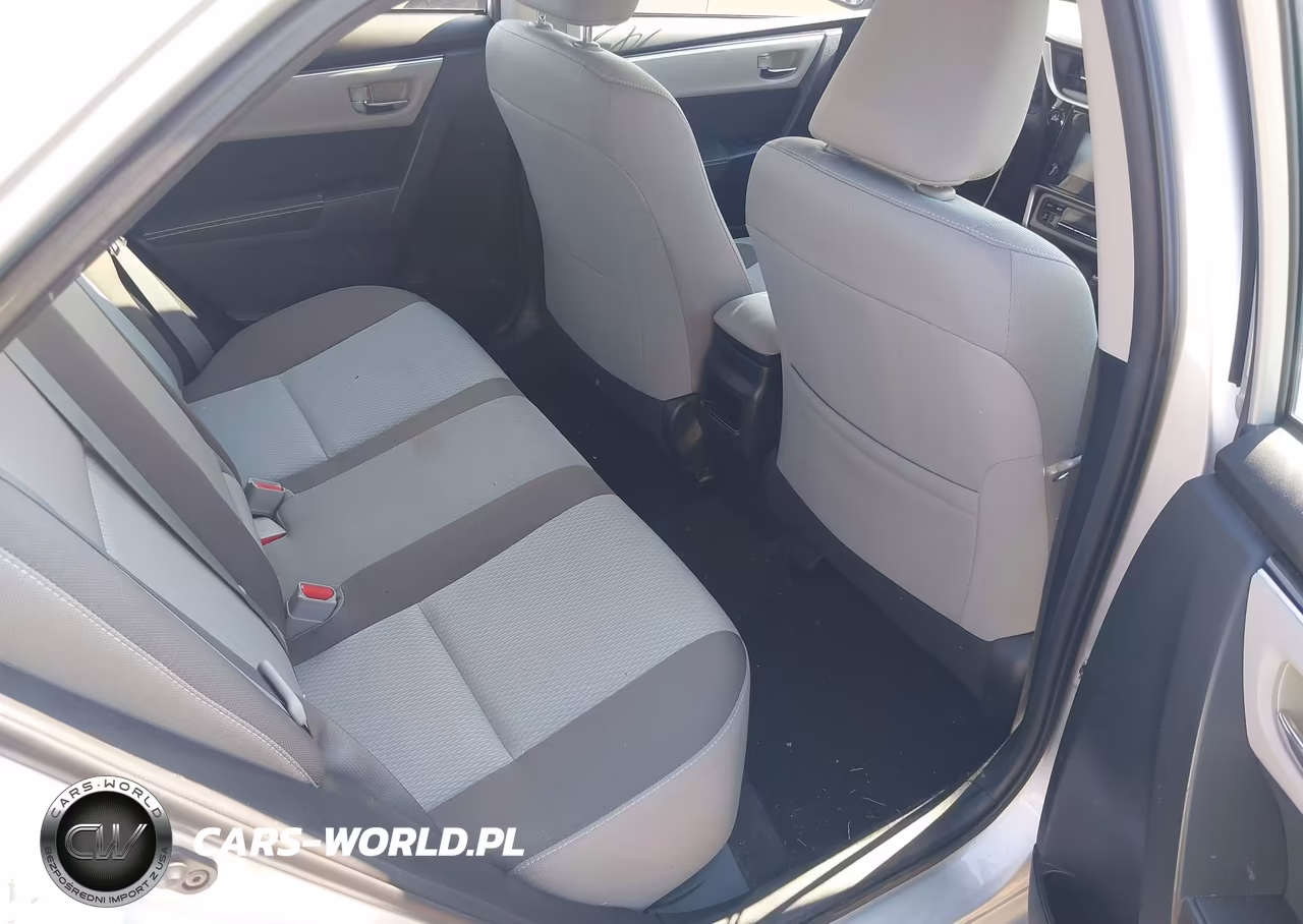 2017 Toyota Corolla Le VIN:2T1BURHE9HC963613 - 8