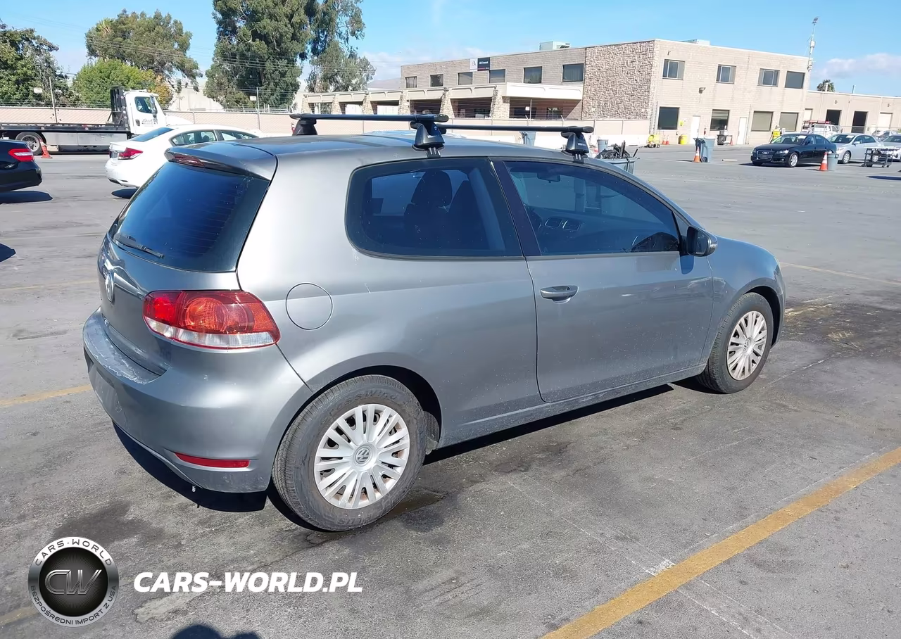 2013 Volkswagen Golf 2.5L 2-Door VIN:WVWBB7AJ3DW126021 - 4