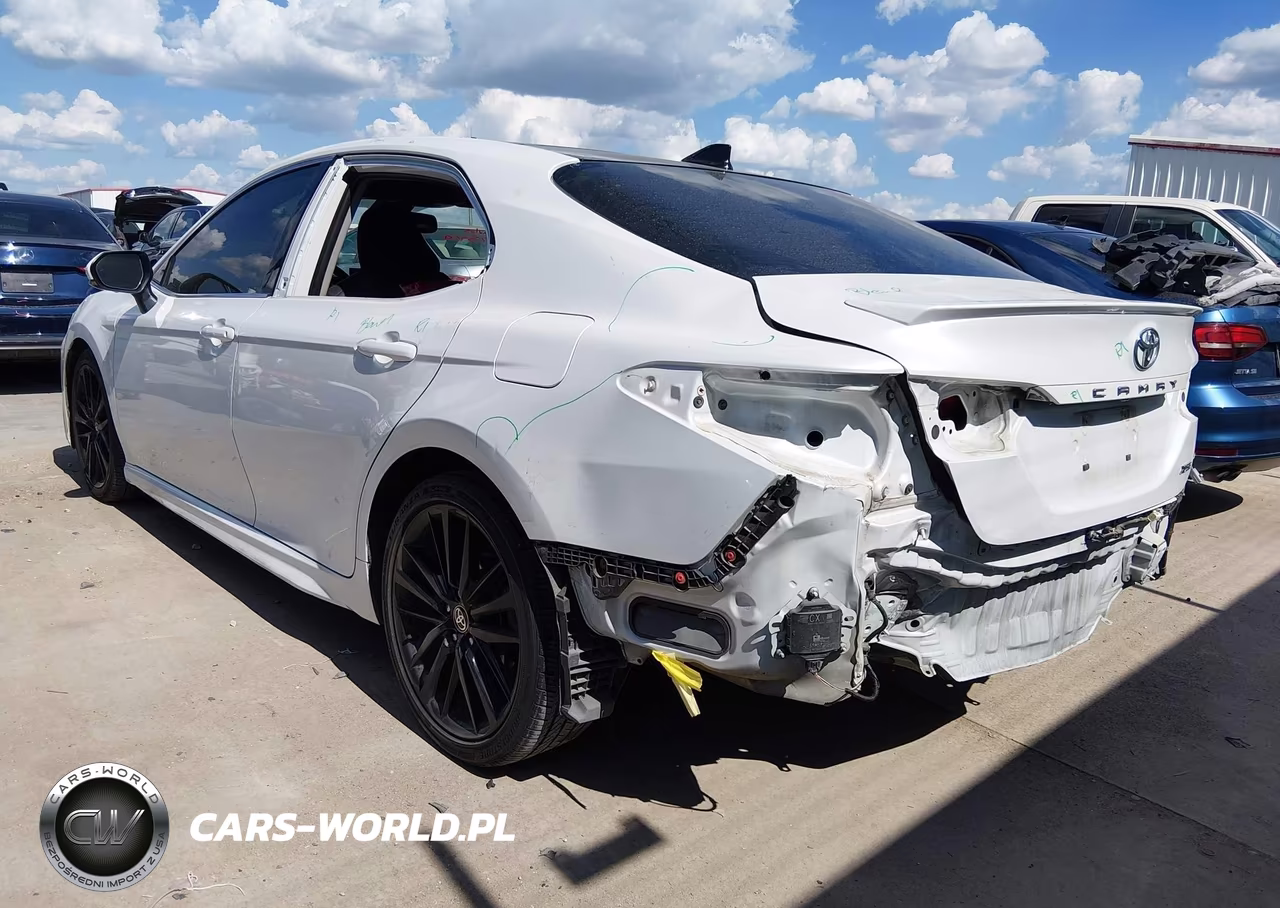 2021 Toyota Camry Xse VIN:4T1K61AK0MU525017 - 3