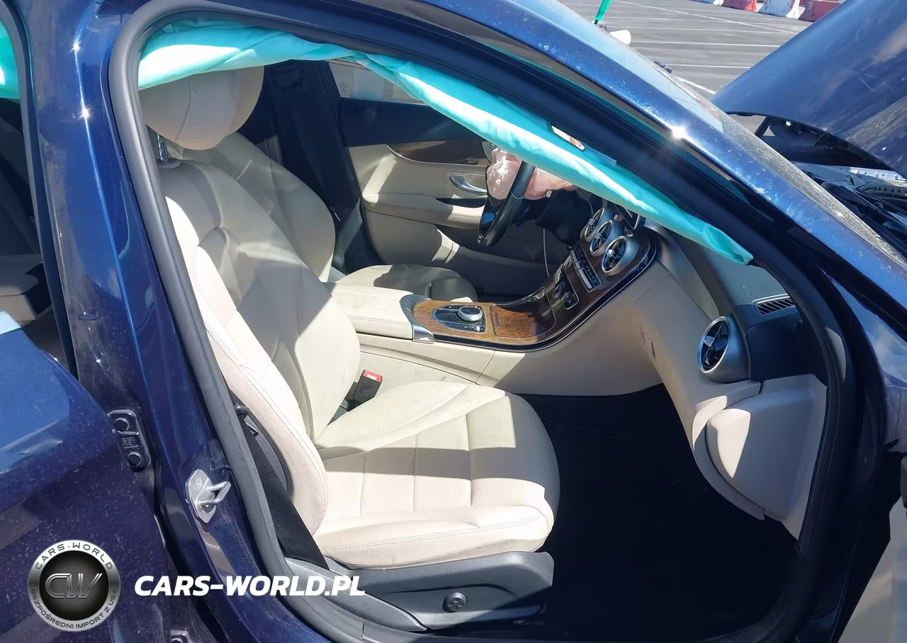 2018 Mercedes-Benz C 300 VIN:55SWF4JB0JU241865 - 5