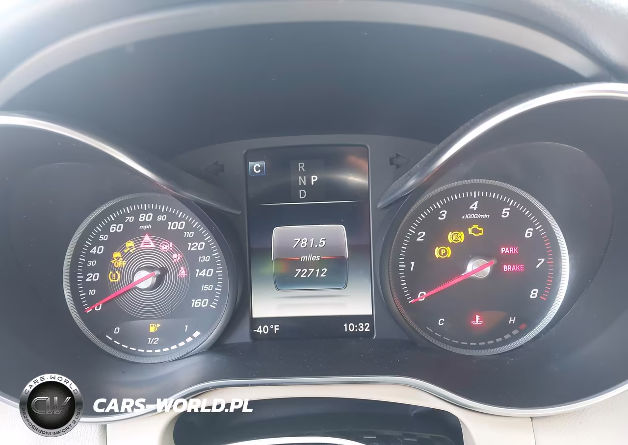 2018 Mercedes-Benz C 300 VIN:55SWF4JB0JU241865 - 7