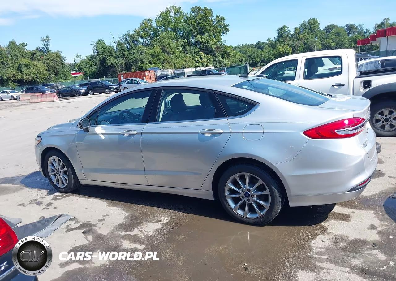 2017 Ford Fusion Se VIN:3FA6P0H72HR274082 - 14