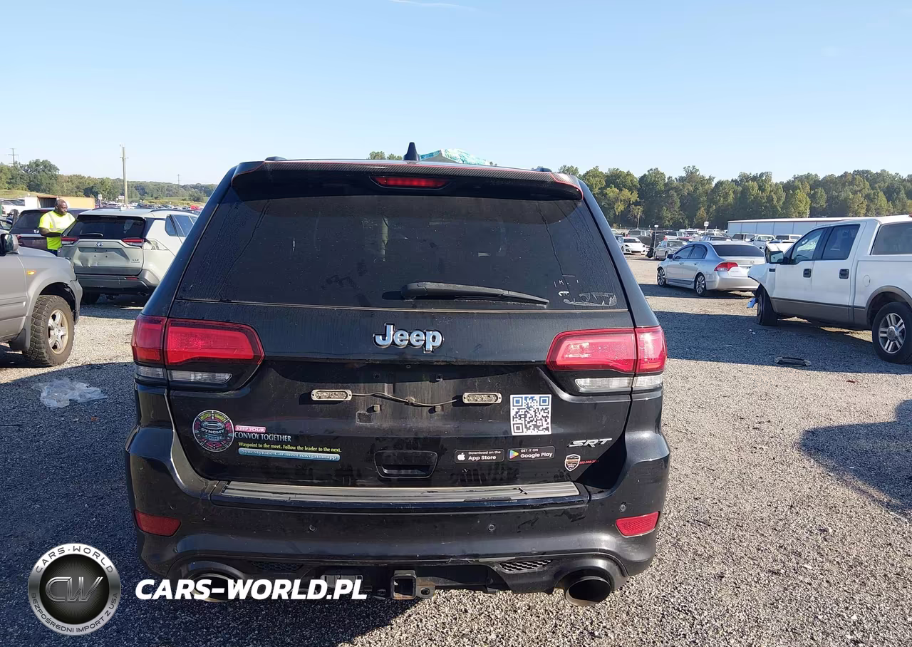 2015 Jeep Grand Cherokee Srt VIN:1C4RJFDJ9FC887616 - 16