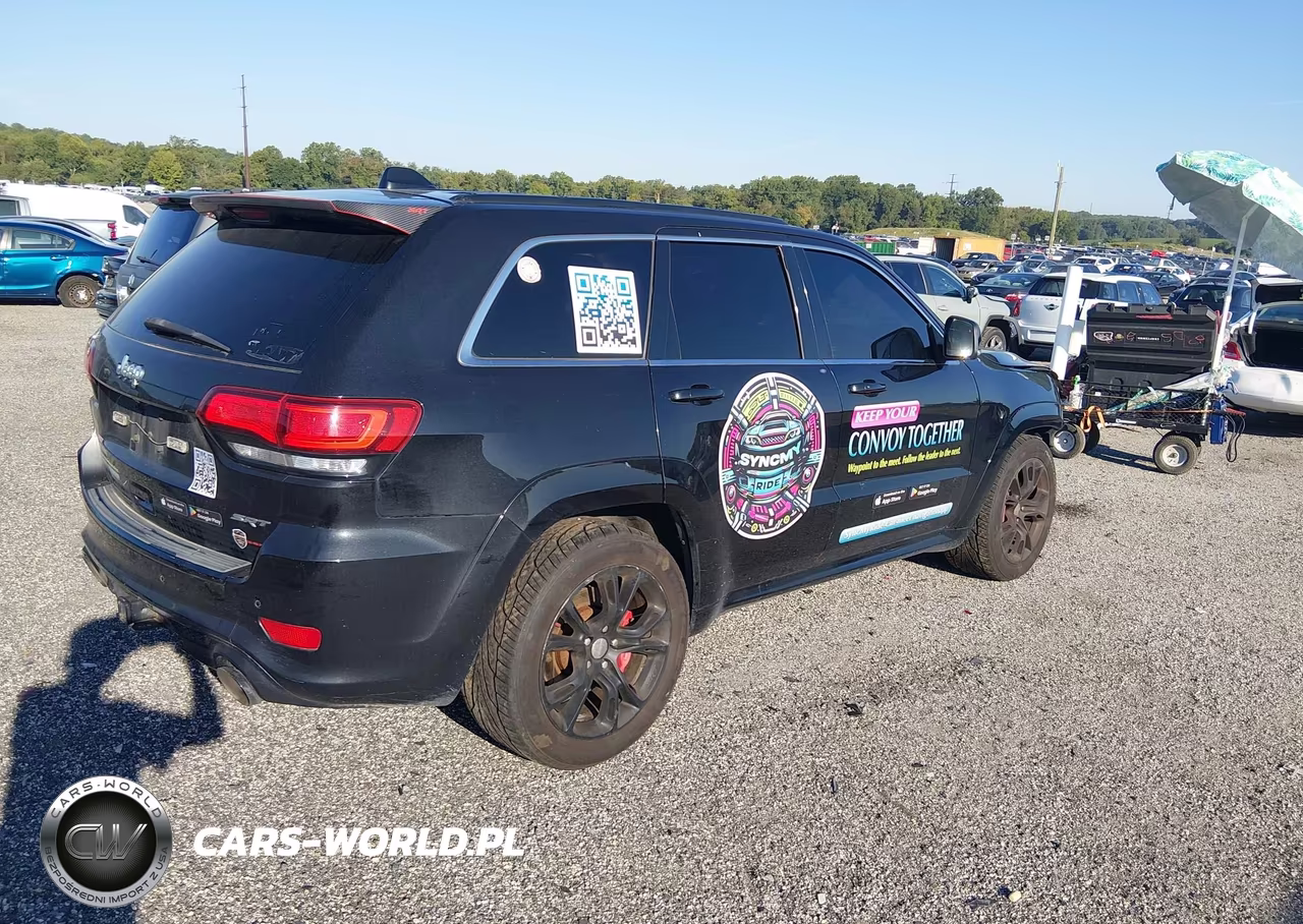 2015 Jeep Grand Cherokee Srt VIN:1C4RJFDJ9FC887616 - 4