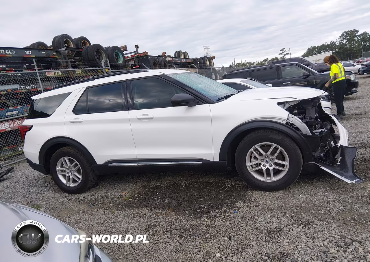 2025 Ford Explorer Active VIN:1FMUK7DH1SGC06664 - 14